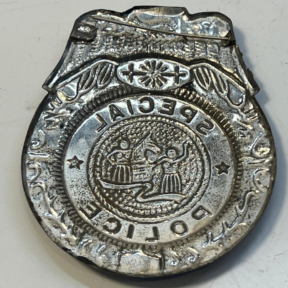 Vintage Special Police Badge Silver Black Tone Metal Novelty Pin Back 2.5” - Picture 3 of 3